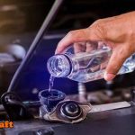 اضافة الماء المقطر للبطارية